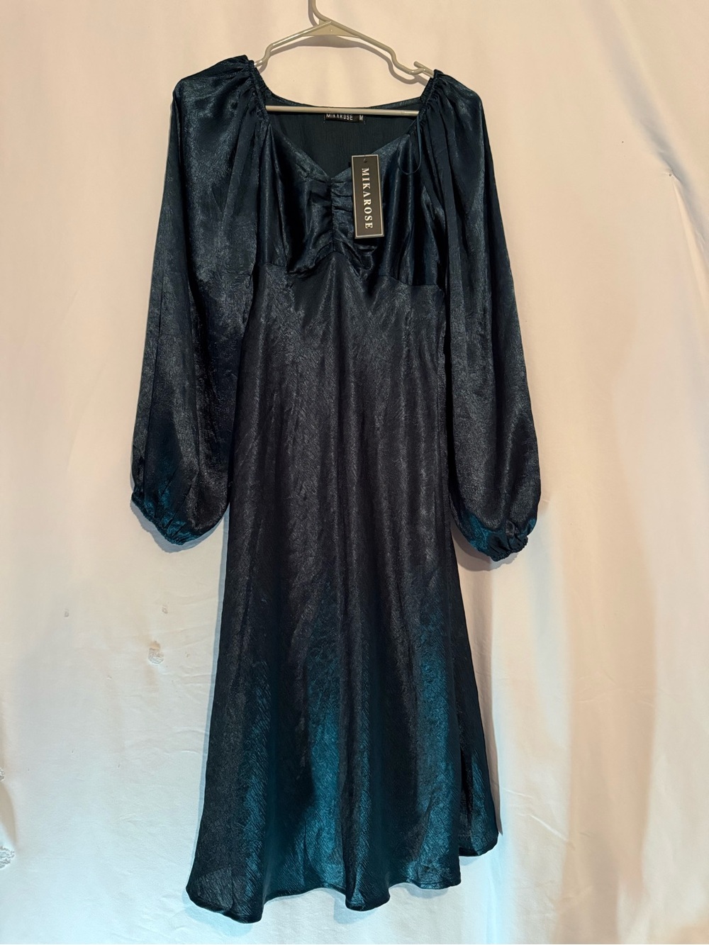 NWT Mikarose The Nellie Dress M Evergreen Satin Sweetheart Long Sleeve